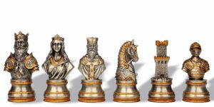 Jeu d'Echecs en Etain Plaqué Or et Argent