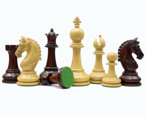 Jeu d'Échecs La Valletta en Bois de Buis et Bois Rouge