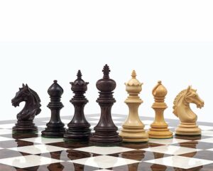 Jeu d'Échecs Garvi en Bois de Buis et Bois de Rose