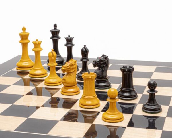 Jeu d'Échecs Harrwitz en Bois de Buis noir et Bois de Buis Vieilli