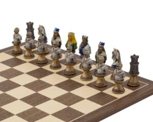 Jeu d'Echecs en Résine Peint à la Main