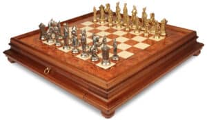 Jeu d'Échecs Napoléon - Échiquier en bois de Bruyère et Bois d'Orme avec tiroir & Pièces en métal