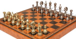 Jeu d'Échecs Flowered - Échiquier - Backgammon et Jeu de dames en similicuir & Pièces d'échecs en métal