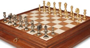 Jeu d'Échecs Oriental - Échiquier en bois et Albâtre de Toscane avec tiroir & Pièces en laiton massif