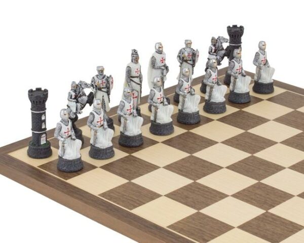 Jeu d'Echecs en Résine "L'Ordre des Templiers"